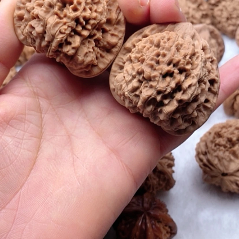 【闪购商品】吊坠文玩核桃官帽磕尖