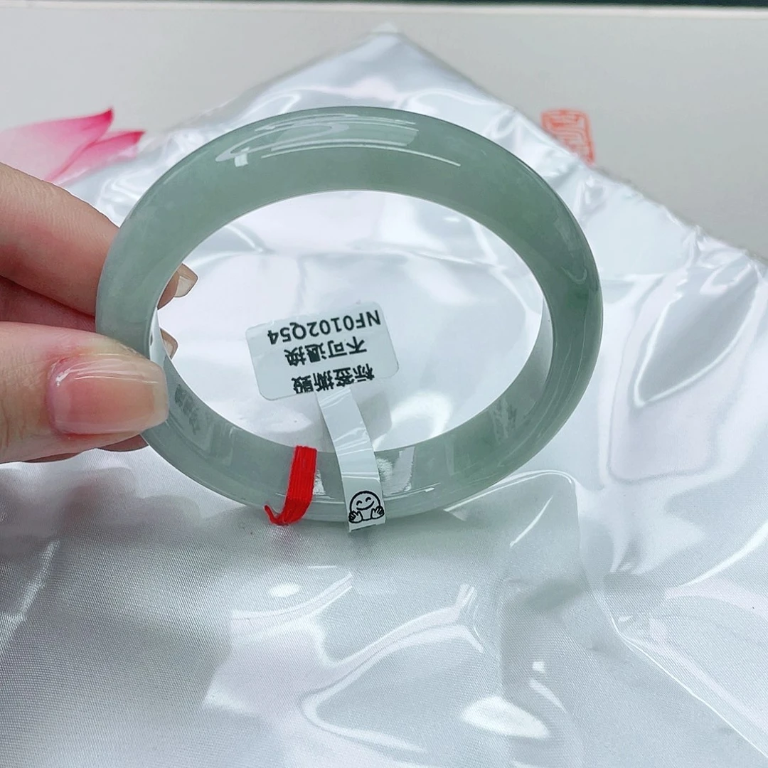 翡翠手镯未镶嵌正57.7