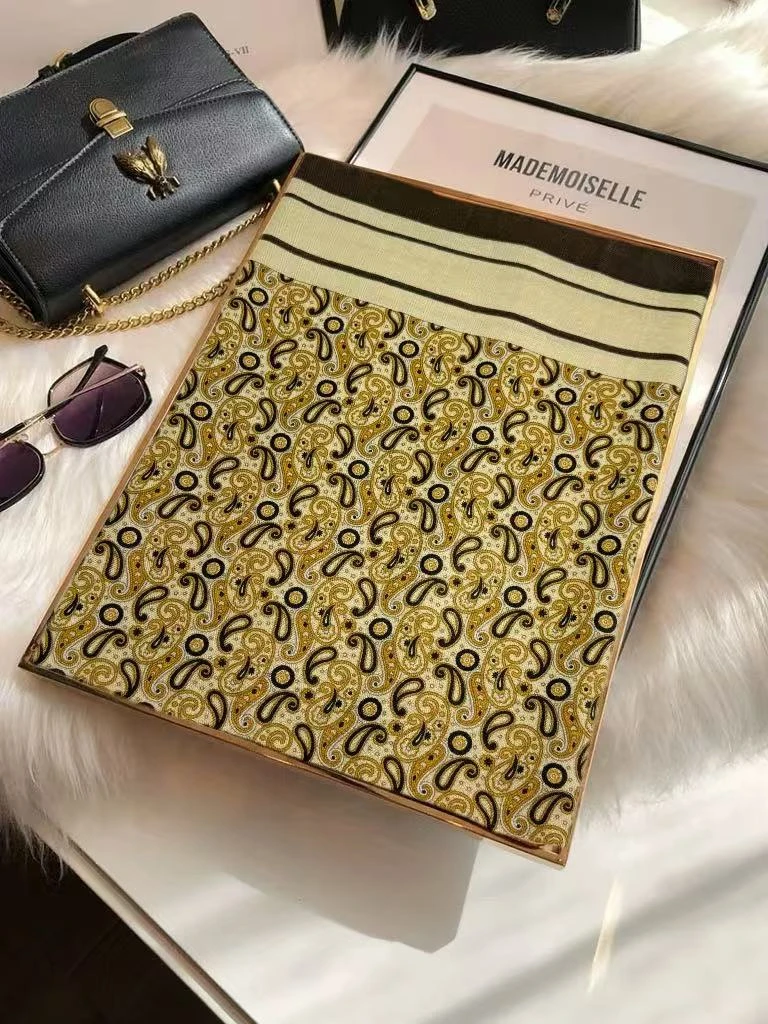 【天朗气清】90/90尺寸 优雅明媚披肩春夏新款丝巾