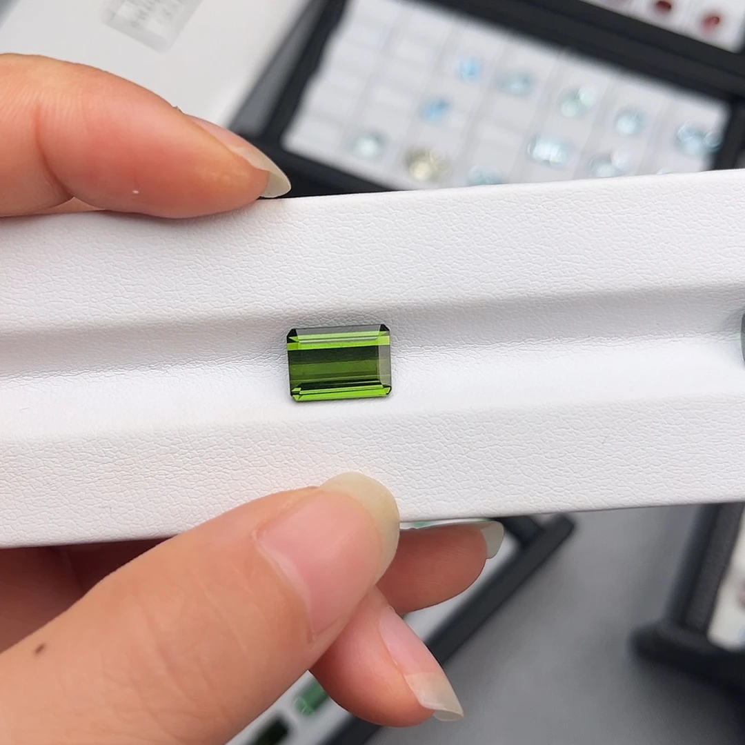 未镶嵌碧玺裸石碧玺天然纯净无暇3.2克拉