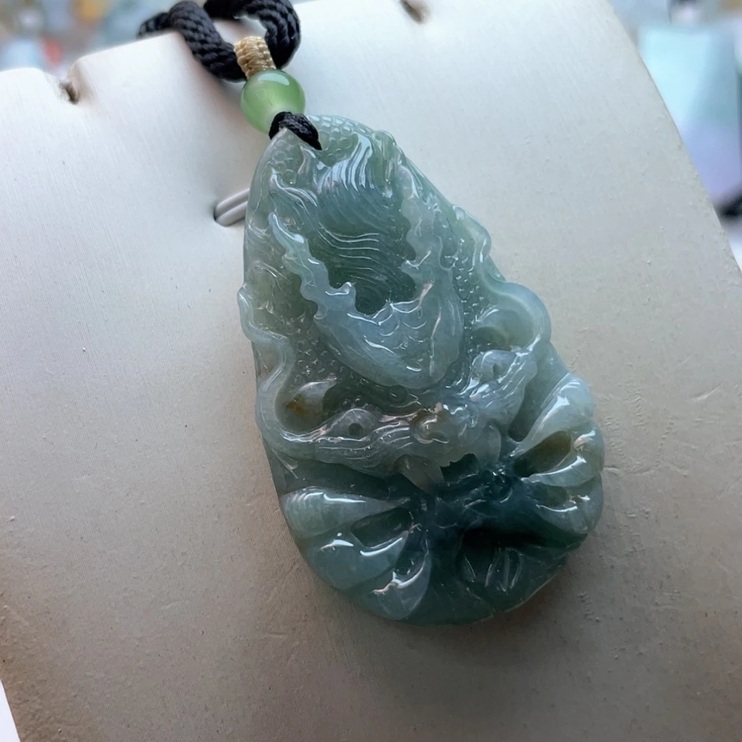 【闪购商品】颈饰未镶嵌翡翠有****人翡翠