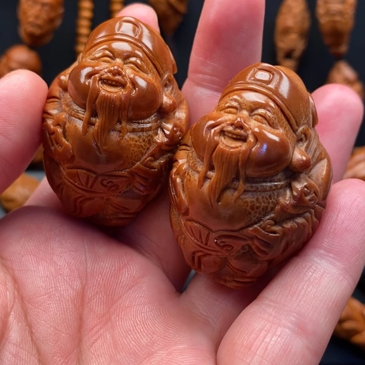 橄榄核手串财神手球