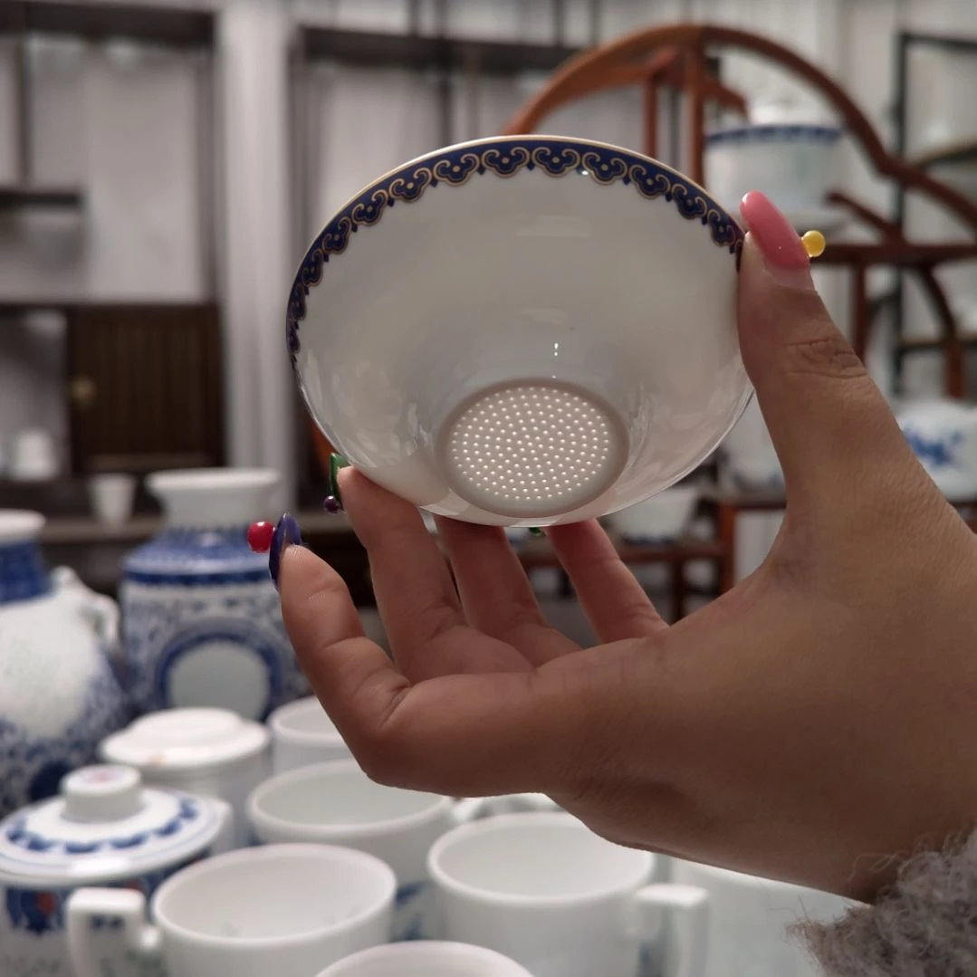 陶瓷鸿运连连茶漏一个