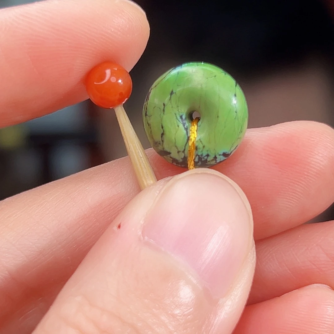 南红玛瑙未镶嵌珠宝奇石