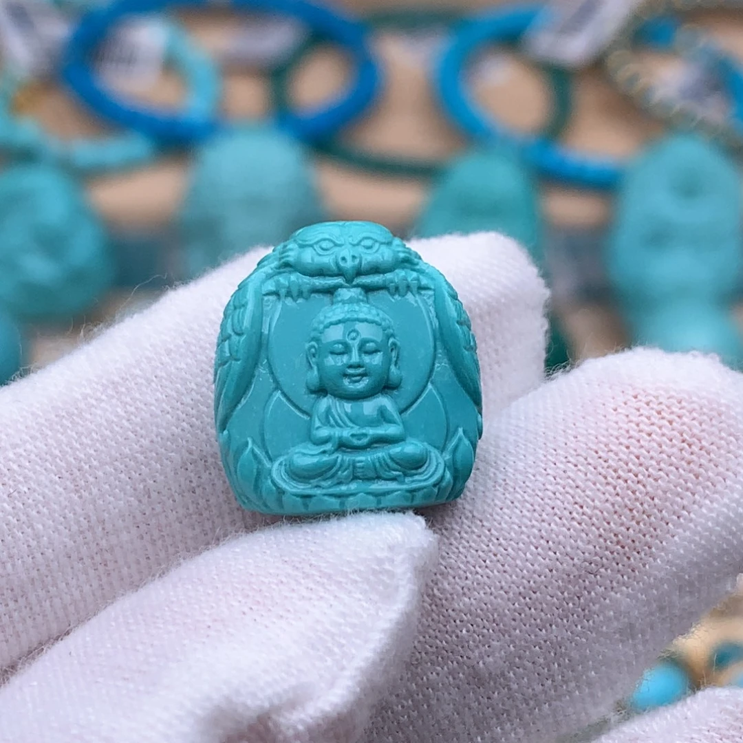 绿松石未镶嵌珠宝奇石