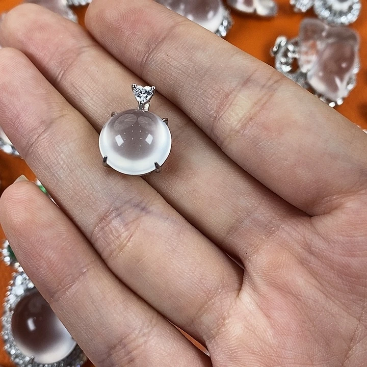 石英质玉银S925镀金镶嵌颈饰