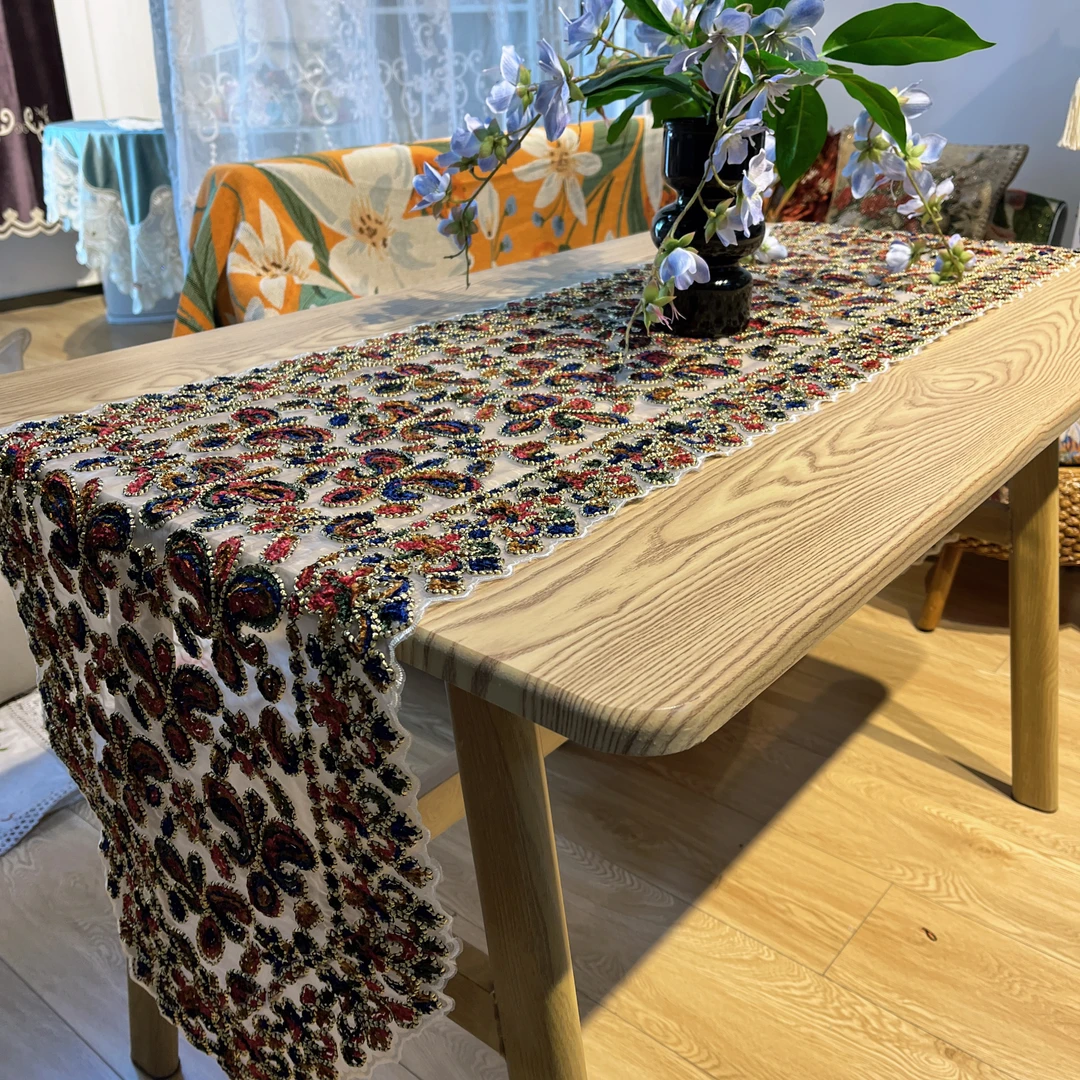 DY132-3金丝绒(长方40*180）彩色绳绣长桌旗