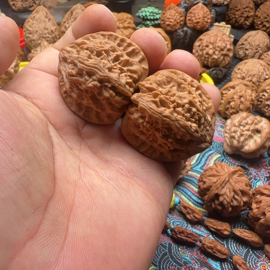 文玩核桃吊坠全品火焰马蹄40