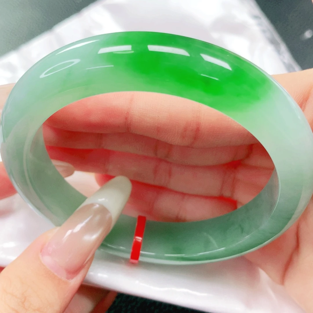 翡翠未镶嵌手镯58