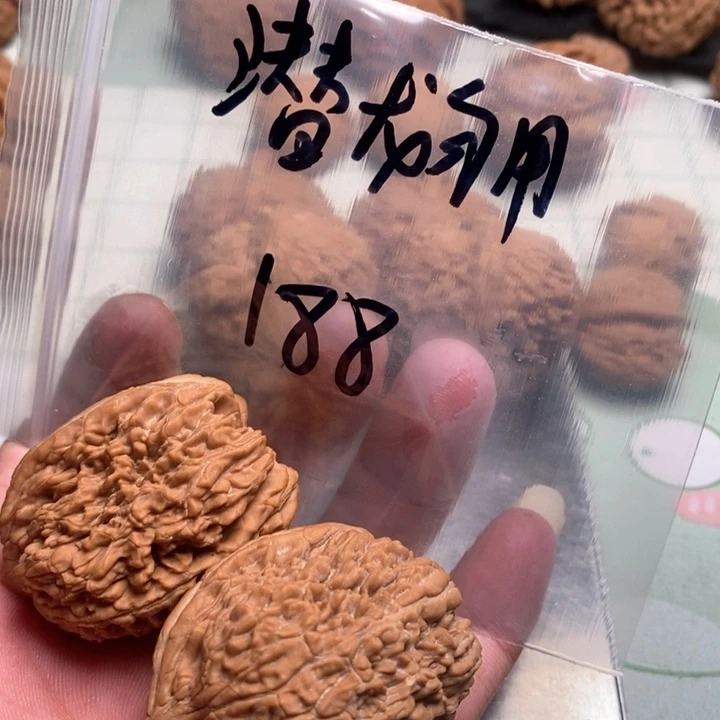 文玩核桃把件潜****5核桃