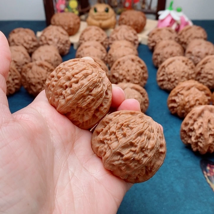 把件文玩核桃白狮子42