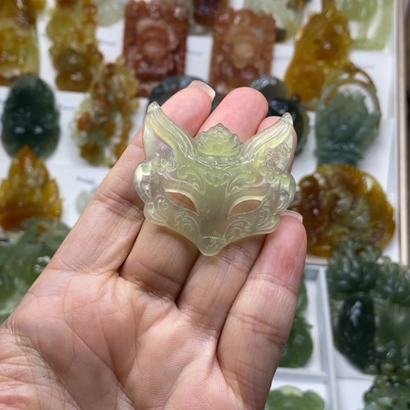 【闪购商品】蛇纹石玉未镶嵌颈饰