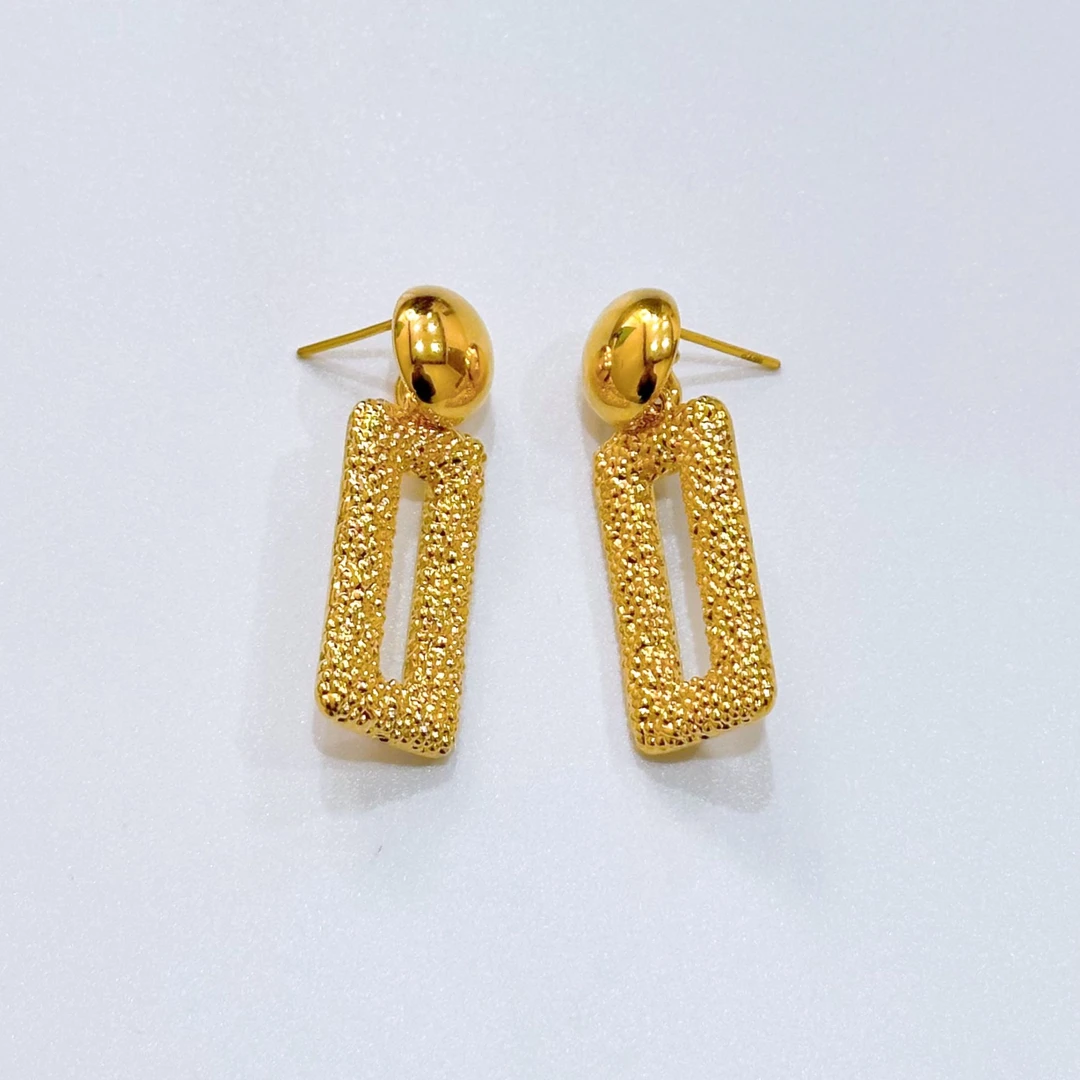 【碎冰冰方块】足金999黄金5D无氰碎冰冰方块耳扣