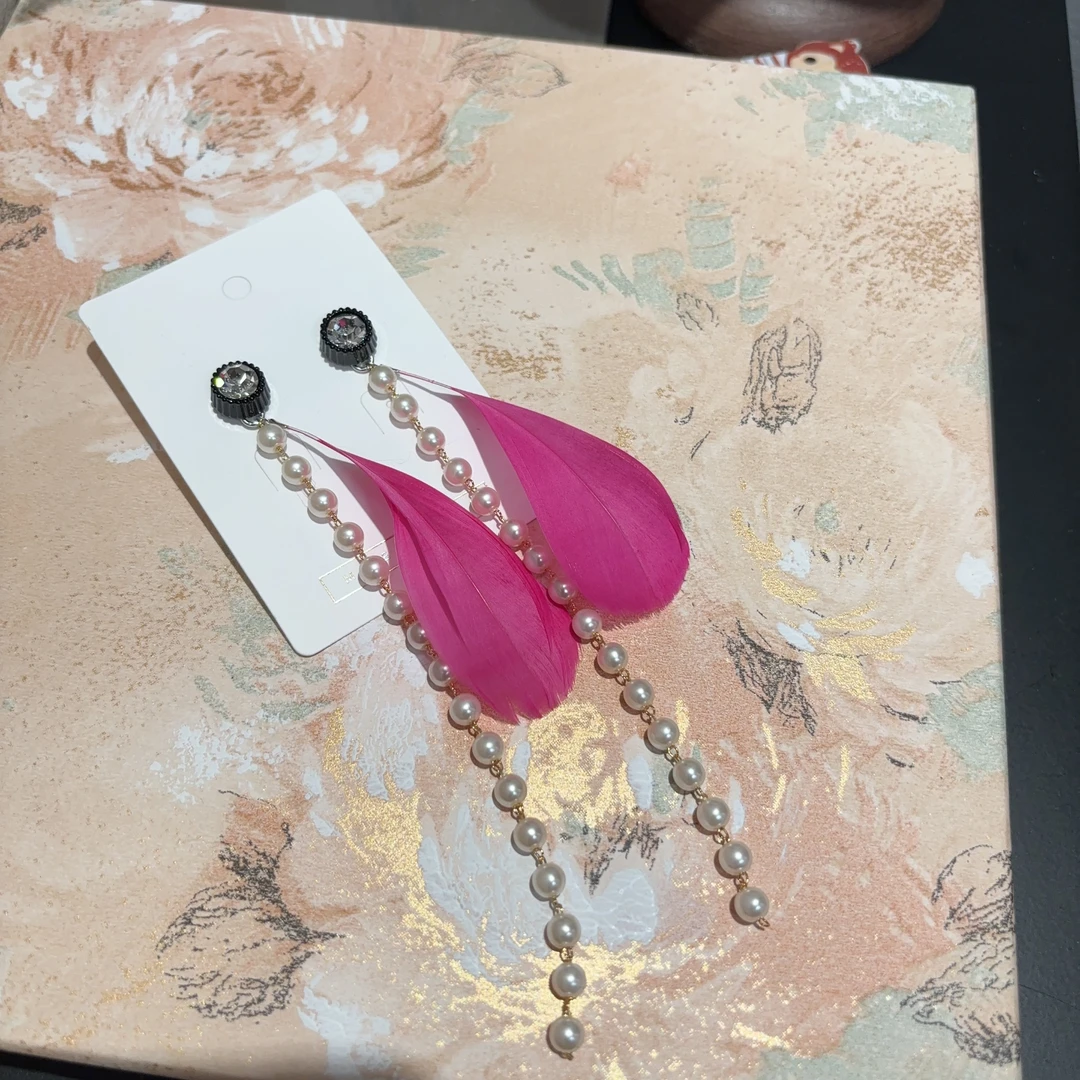 铜合金耳饰 设计款羽毛珠珠吊坠耳钉R981