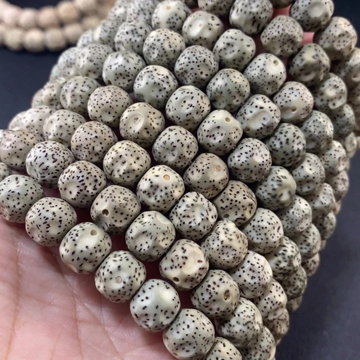 星月菩提吊坠雕刻奶酪手串9+