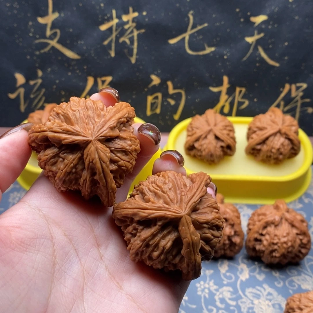 吊坠文玩核桃用****6白狮子