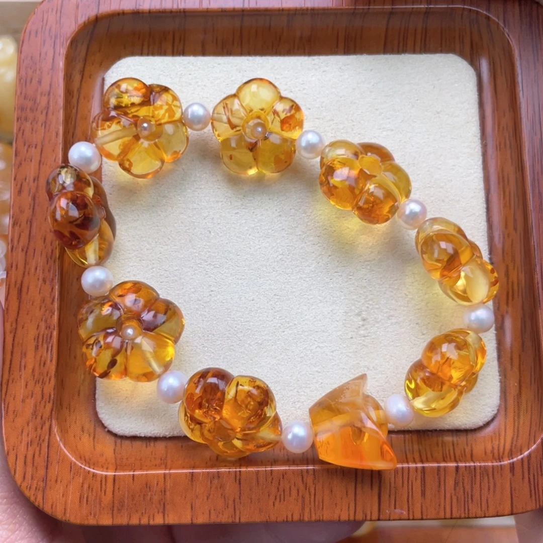 琥珀裸石未镶嵌蜜蜡