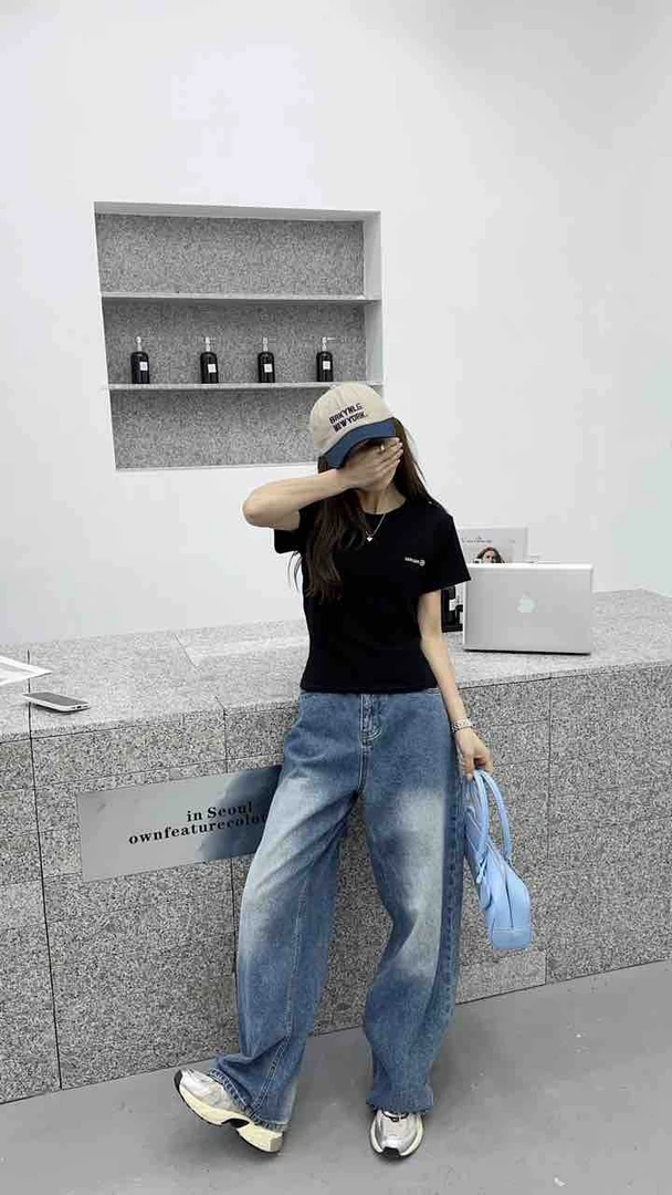 （367）夏日多巴胺穿搭短款上衣设计感小众t恤