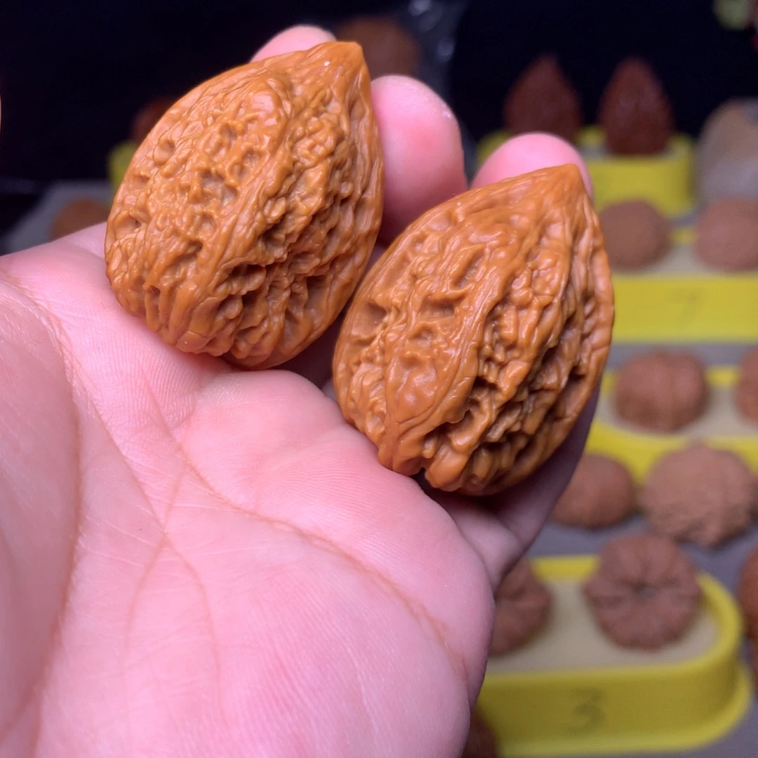 大叶紫檀（黑酸枝木类）龙渊鸡心