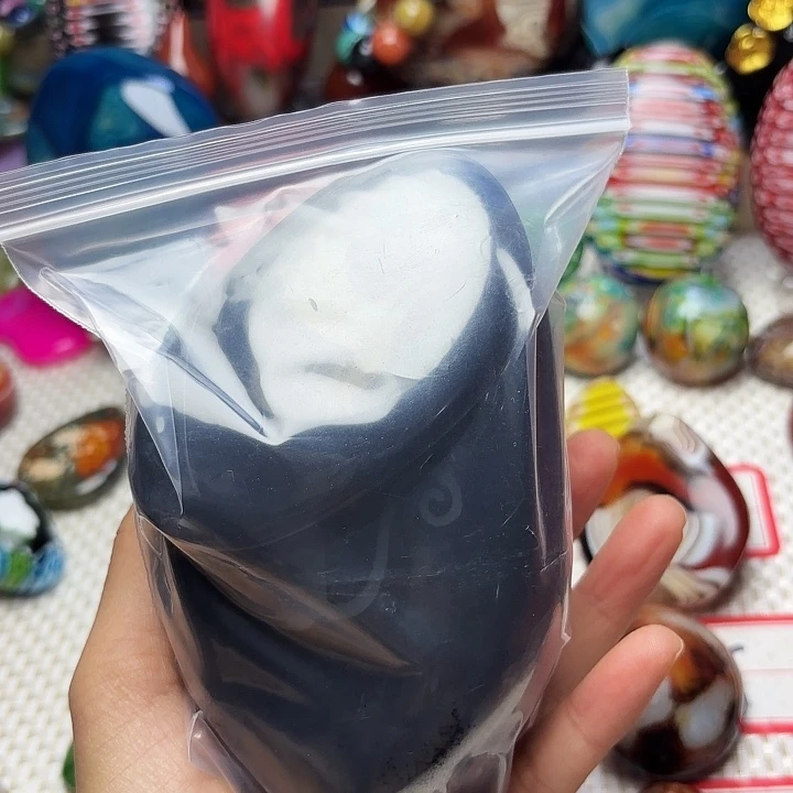 无***回玛瑙/玉髓未镶嵌珠宝半成品