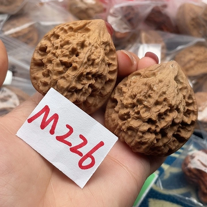 文玩核桃把件核桃