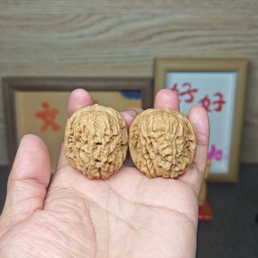 文玩核桃把件38全品门墩