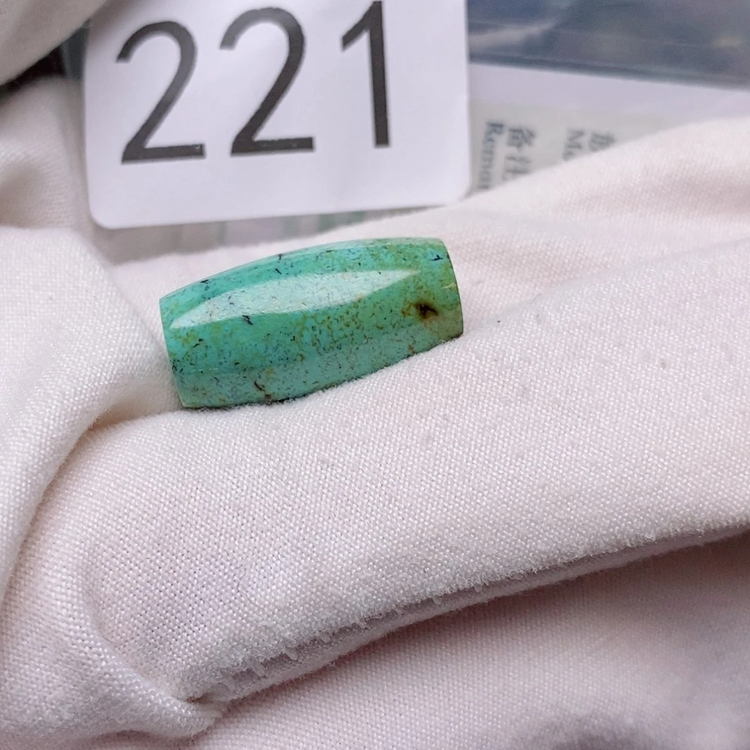 绿松石未镶嵌珠宝半成品