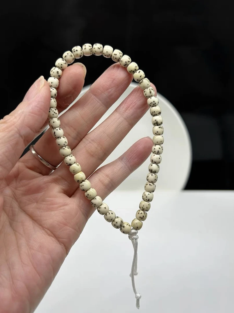 新人入门款海南石玉料骨瓷白5X6桶珠大留白散星单圈手持星月菩提