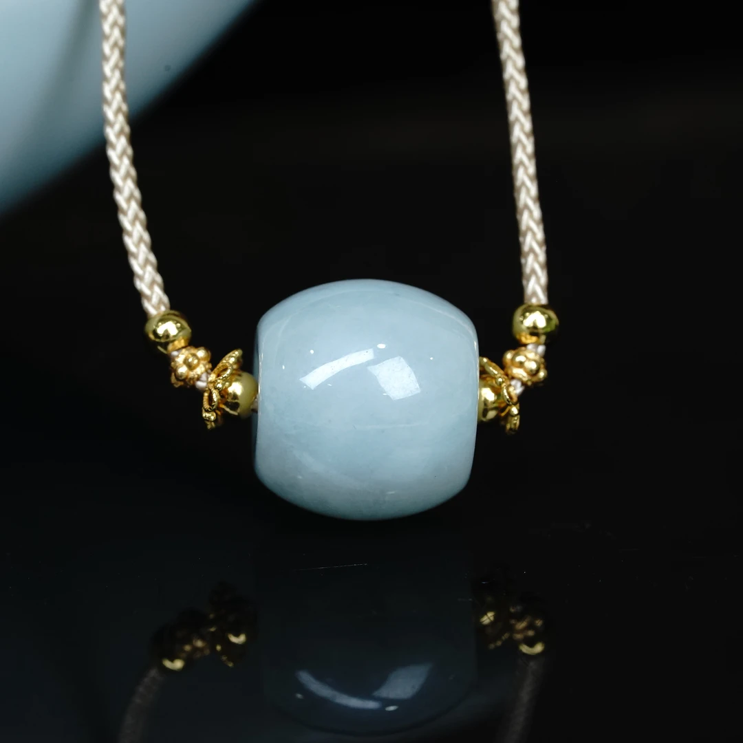 【小北好物】翡翠吊坠约11*13mm带绳【多样性发一件】QH19X305