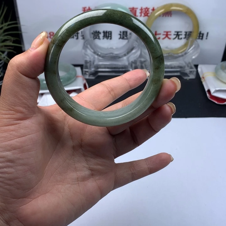 未镶嵌手镯翡翠57