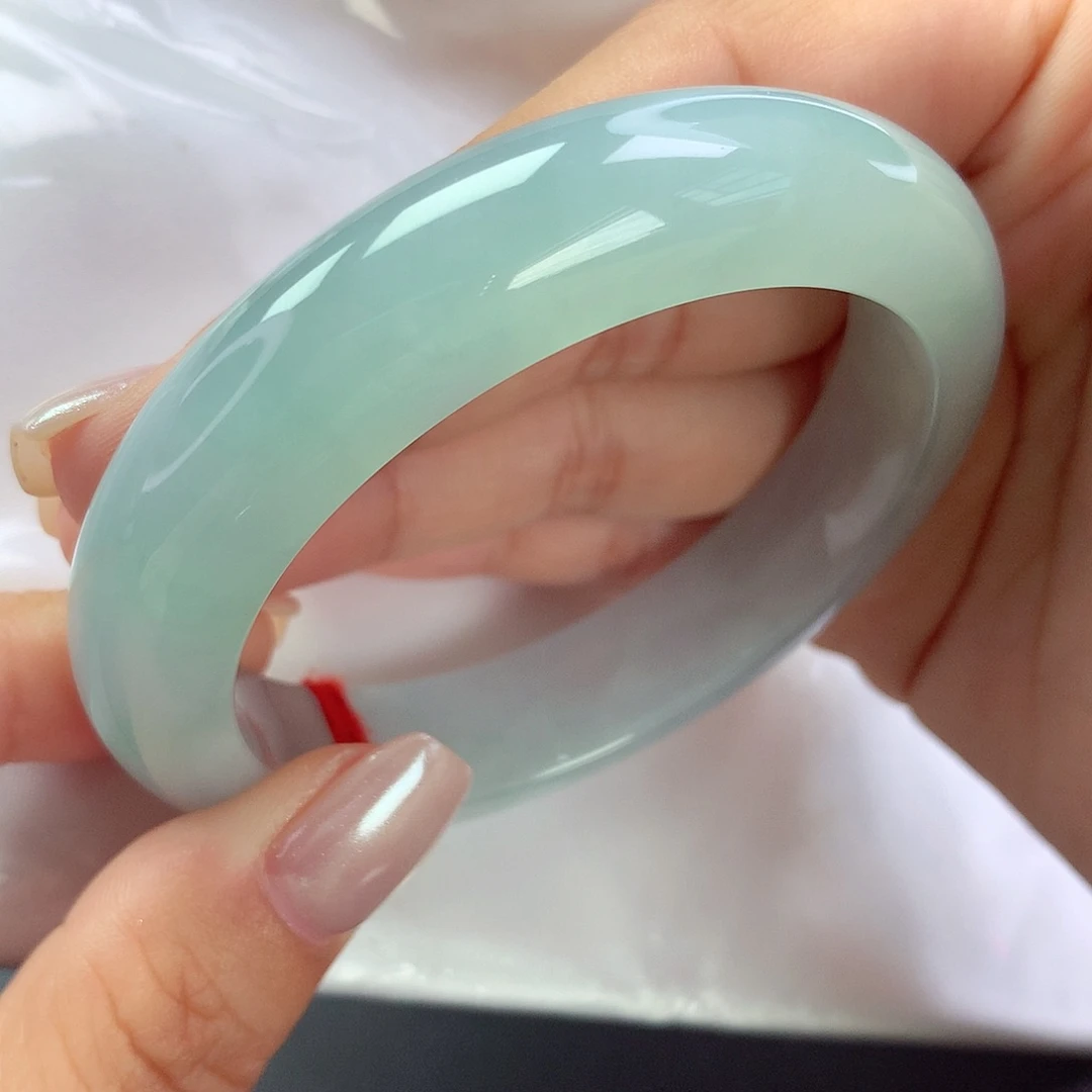 【闪购商品】翡翠手镯未镶嵌a 133751