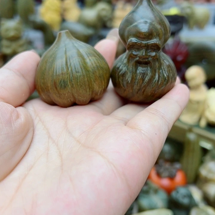 阴***天维腊木（绿檀）葫芦，大蒜