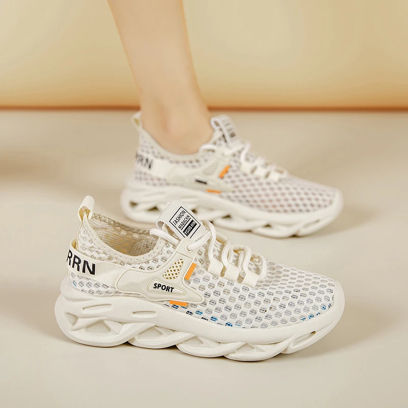 春夏季透气镂空轻便网面休闲鞋软底时尚百搭潮流女鞋薄款舒适潮鞋