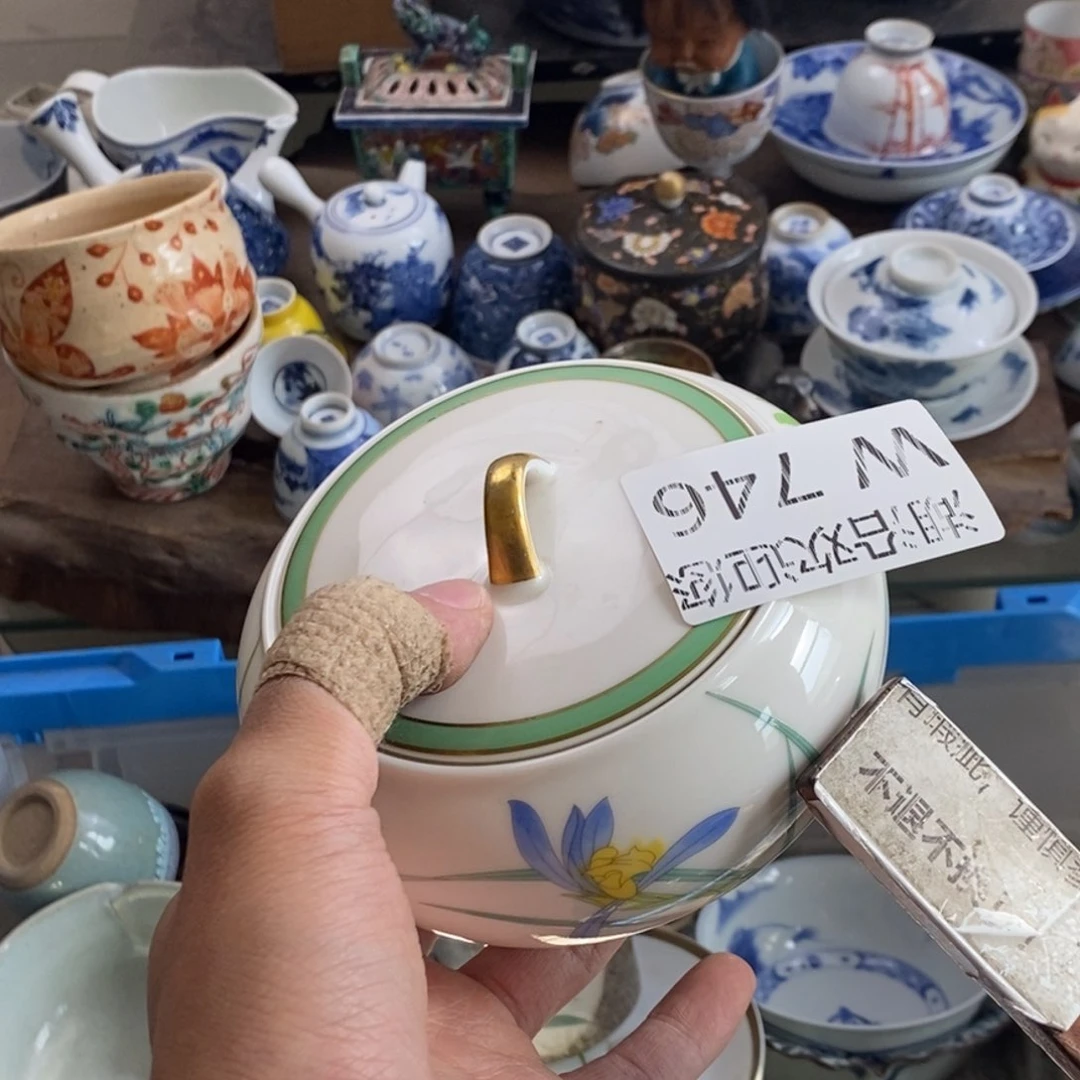 瓷器的一个人的时候我也小****了