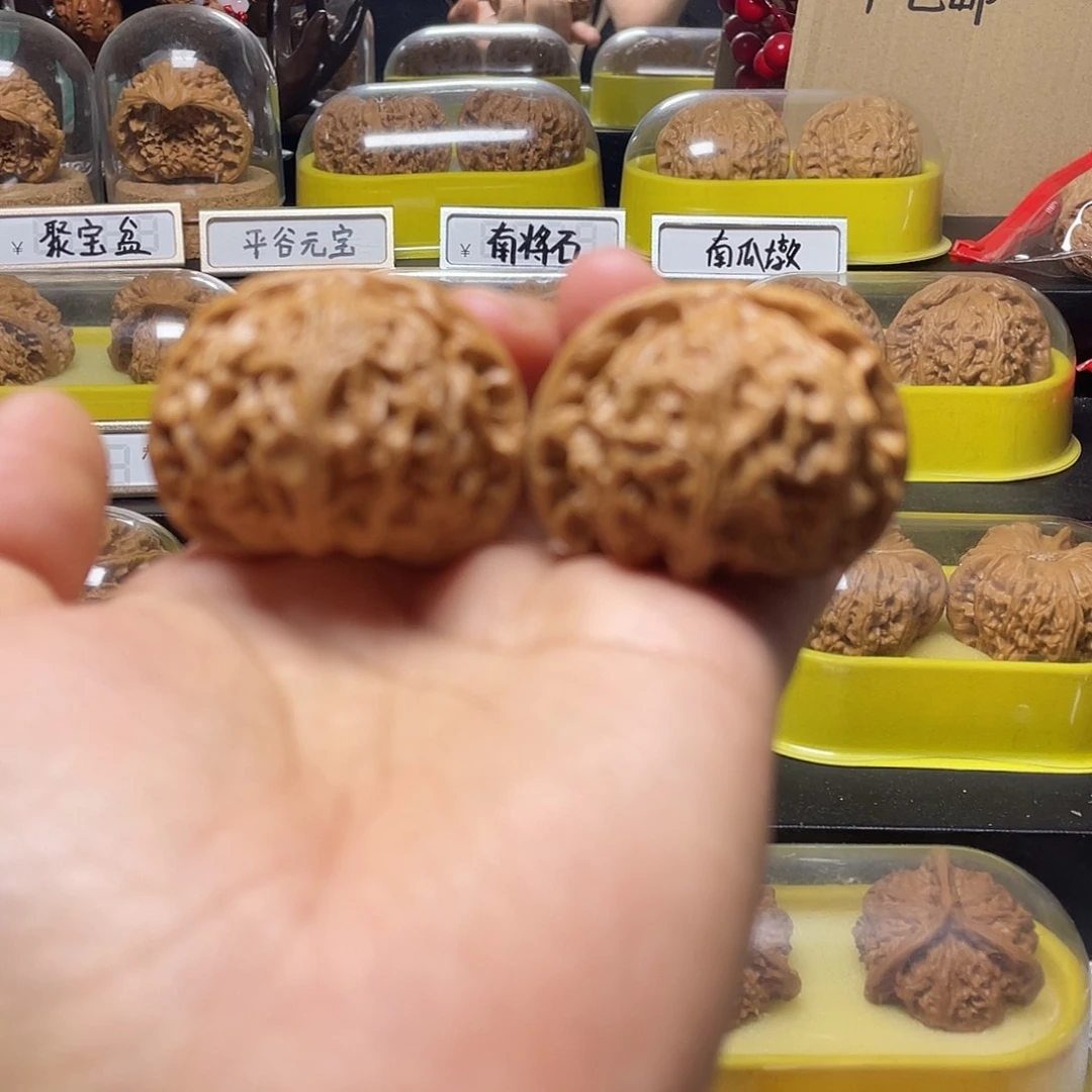 文玩核桃把件宫灯42