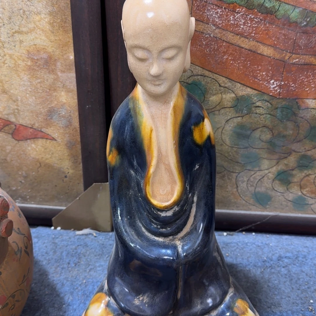 都***人陶瓷摆件摆件摆件