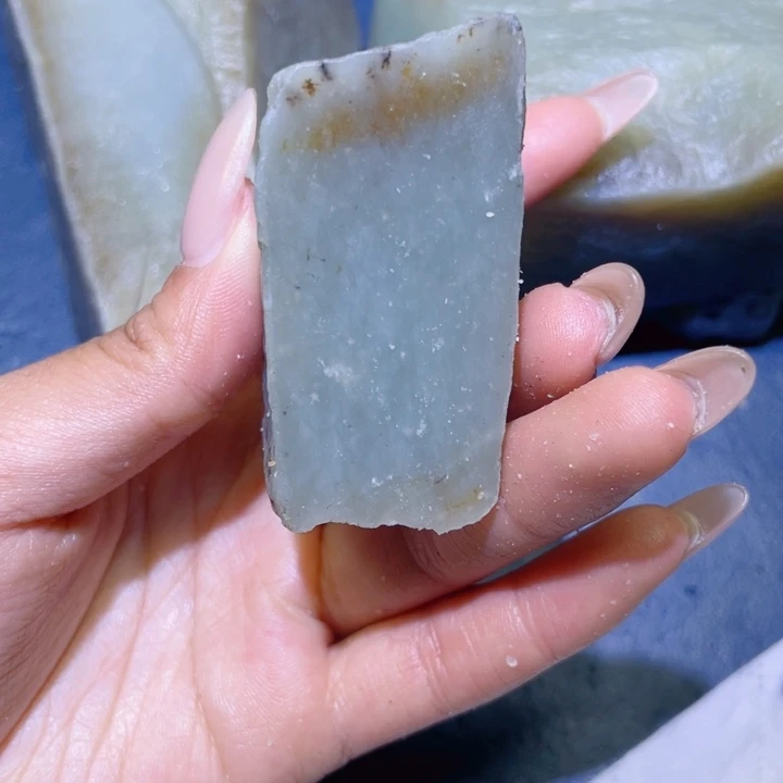 和田玉未镶嵌珠宝半成品