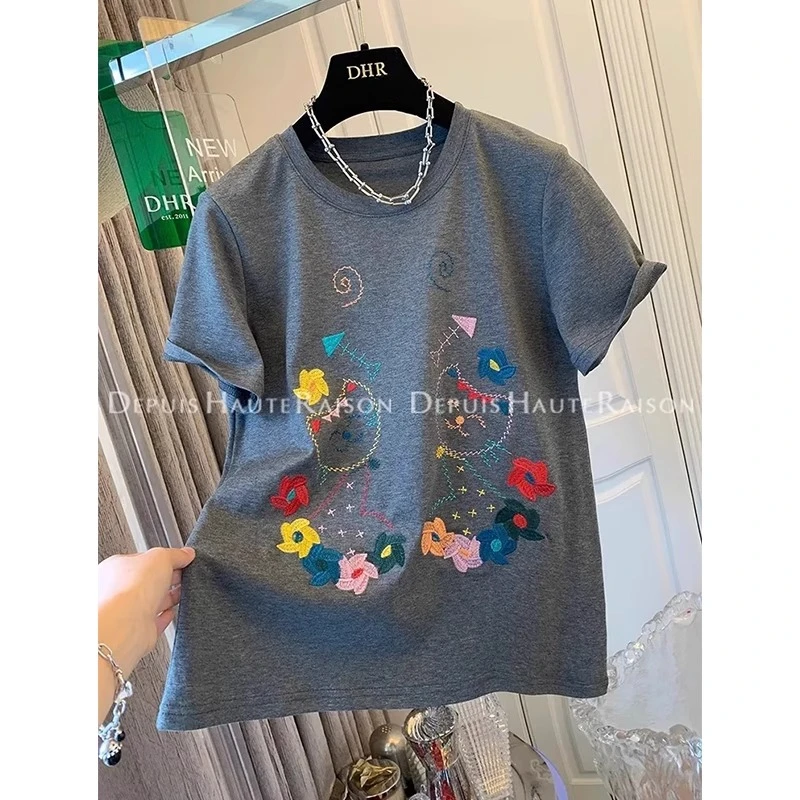 胖妹妹240斤大码独特超好看复古减龄刺绣短袖T恤女夏宽松显瘦上衣