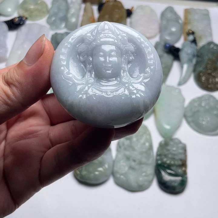 颈饰未镶嵌翡翠观音35