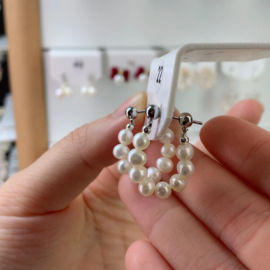 未镶嵌耳饰淡水珍珠