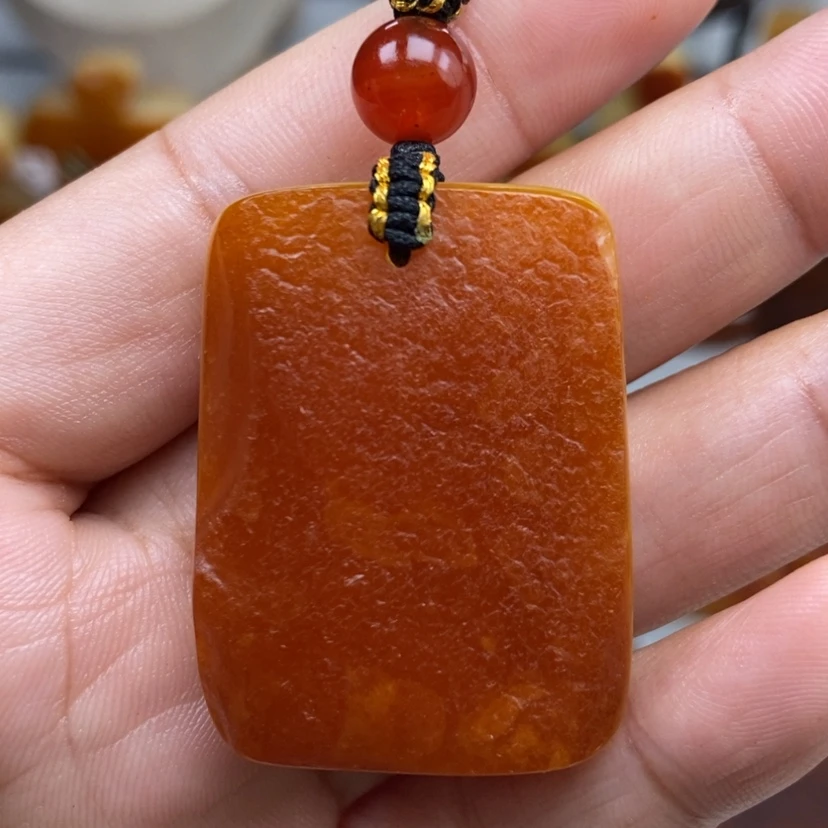 【闪购商品】琥珀颈饰未镶嵌