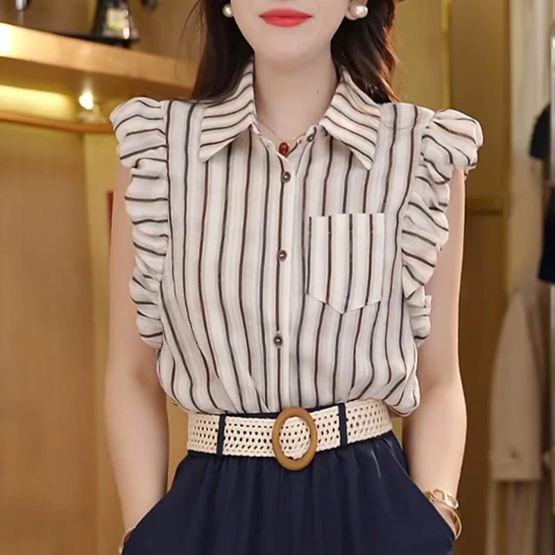 韩版翻领飞飞袖竖条纹衬衫女夏季2025时尚减龄宽松单排扣百搭上衣