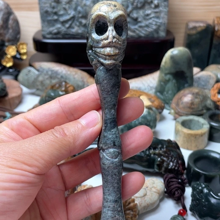 岫岩河磨玉（透闪石质玉）把件未镶嵌喜*乐