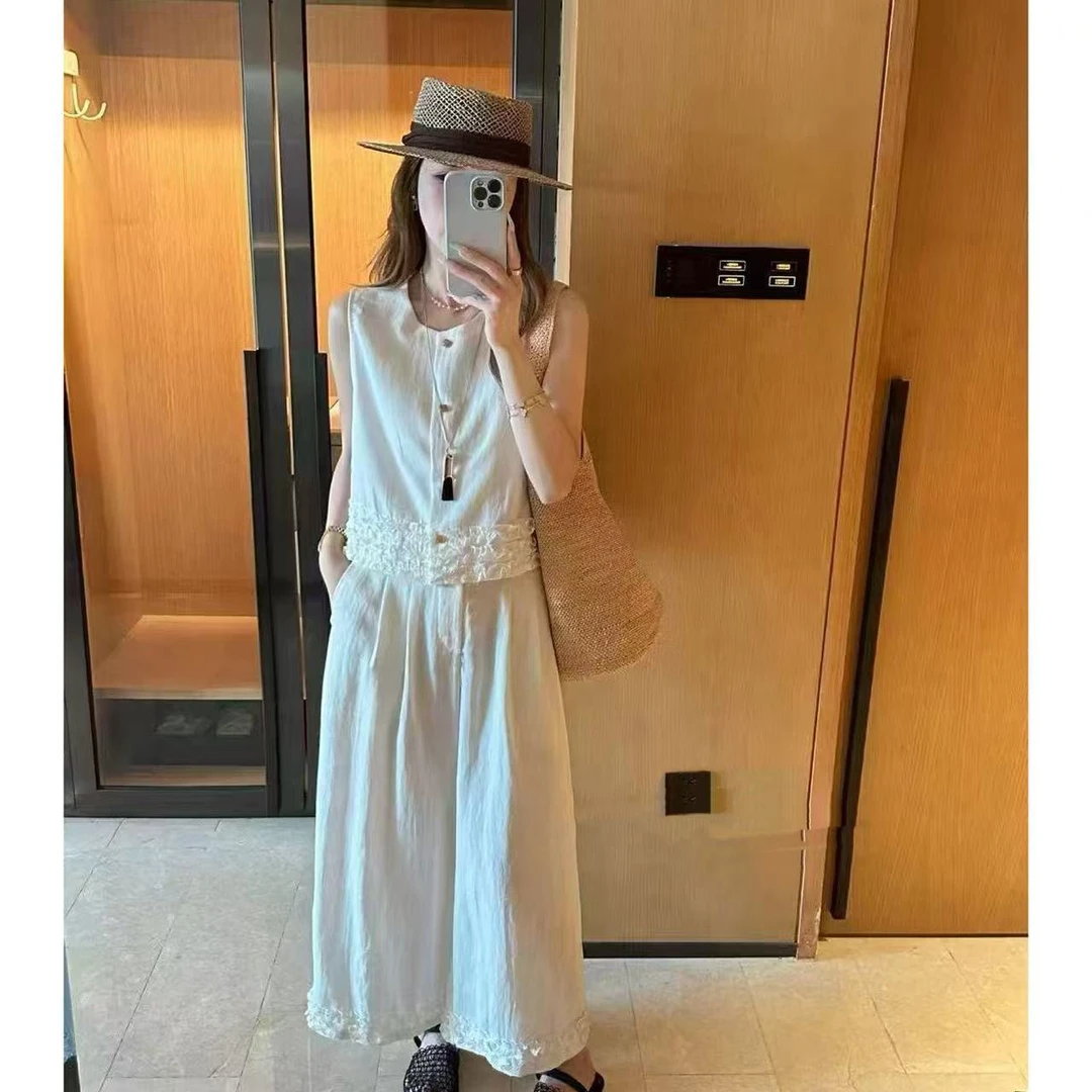 【三懿服饰】只出不进慎拍2020
