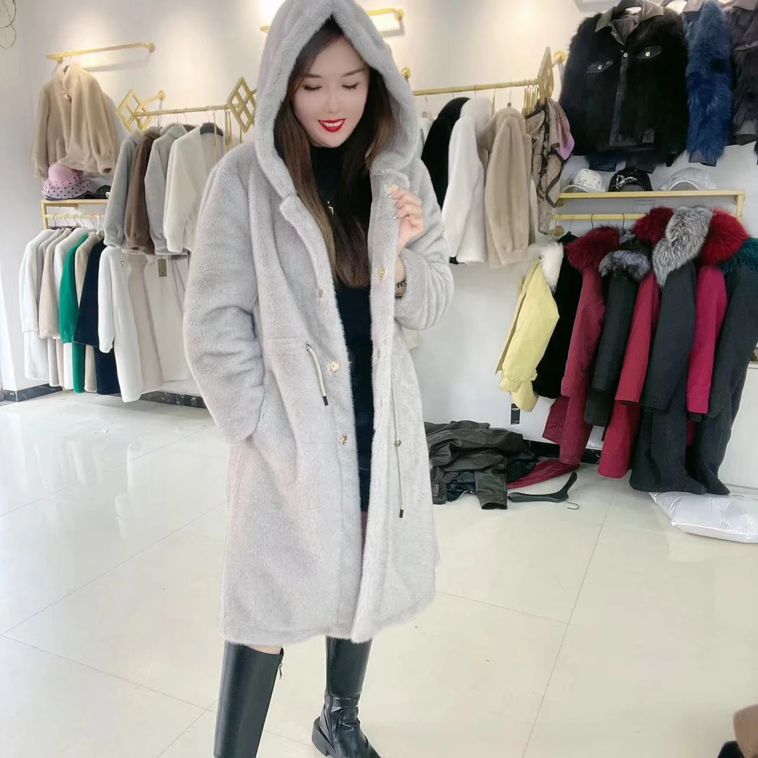 1801新款欧貂绒过膝皮毛一体外套长款女