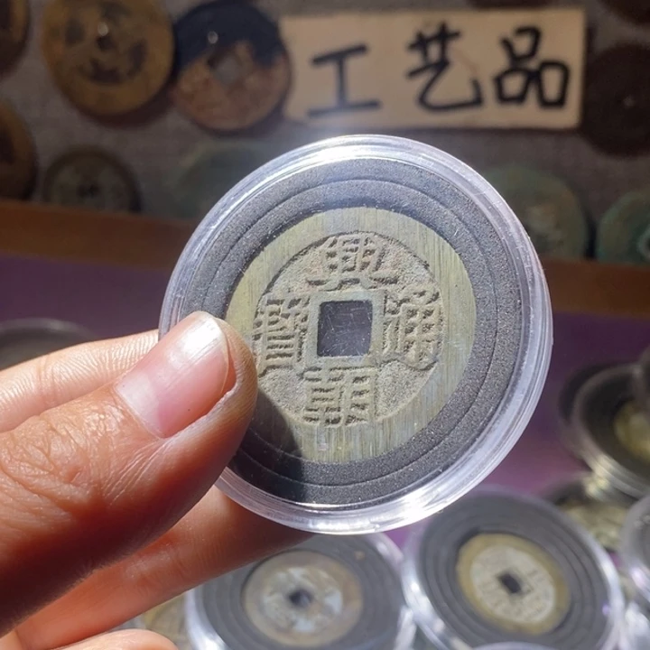 铜L****g现代工艺品仿制品