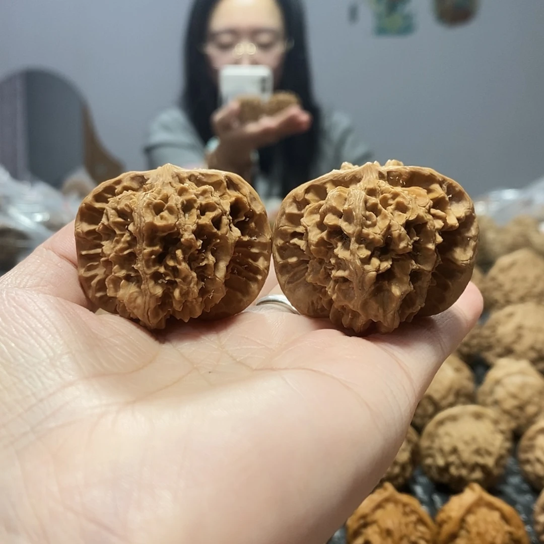 桃核吊坠乾隆官帽42修