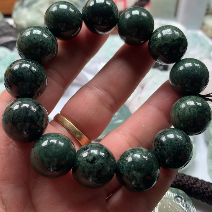 翡翠未镶嵌颈饰保真天然a货翡翠