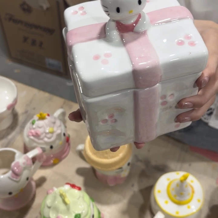 我在外面吃饭呢啊我