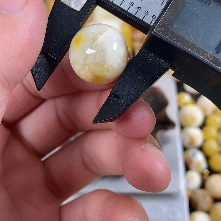 琥珀未镶嵌裸石我